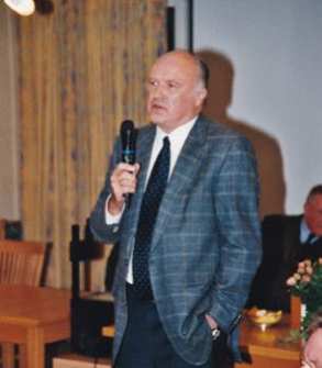 Porträt von Prof. Dr. Helmut Greulich, 1. Vorsitzender ab 2001