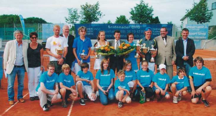 Siegerehrung Bayerische Meisterschaften mit Ballkindern 2008